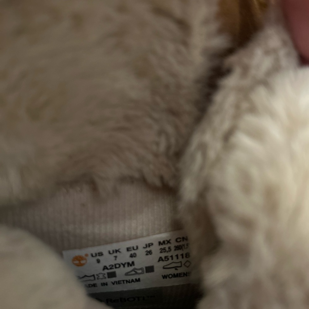 Timberland Tan Fur-Lined Winter Boots - Picture 5 of 5